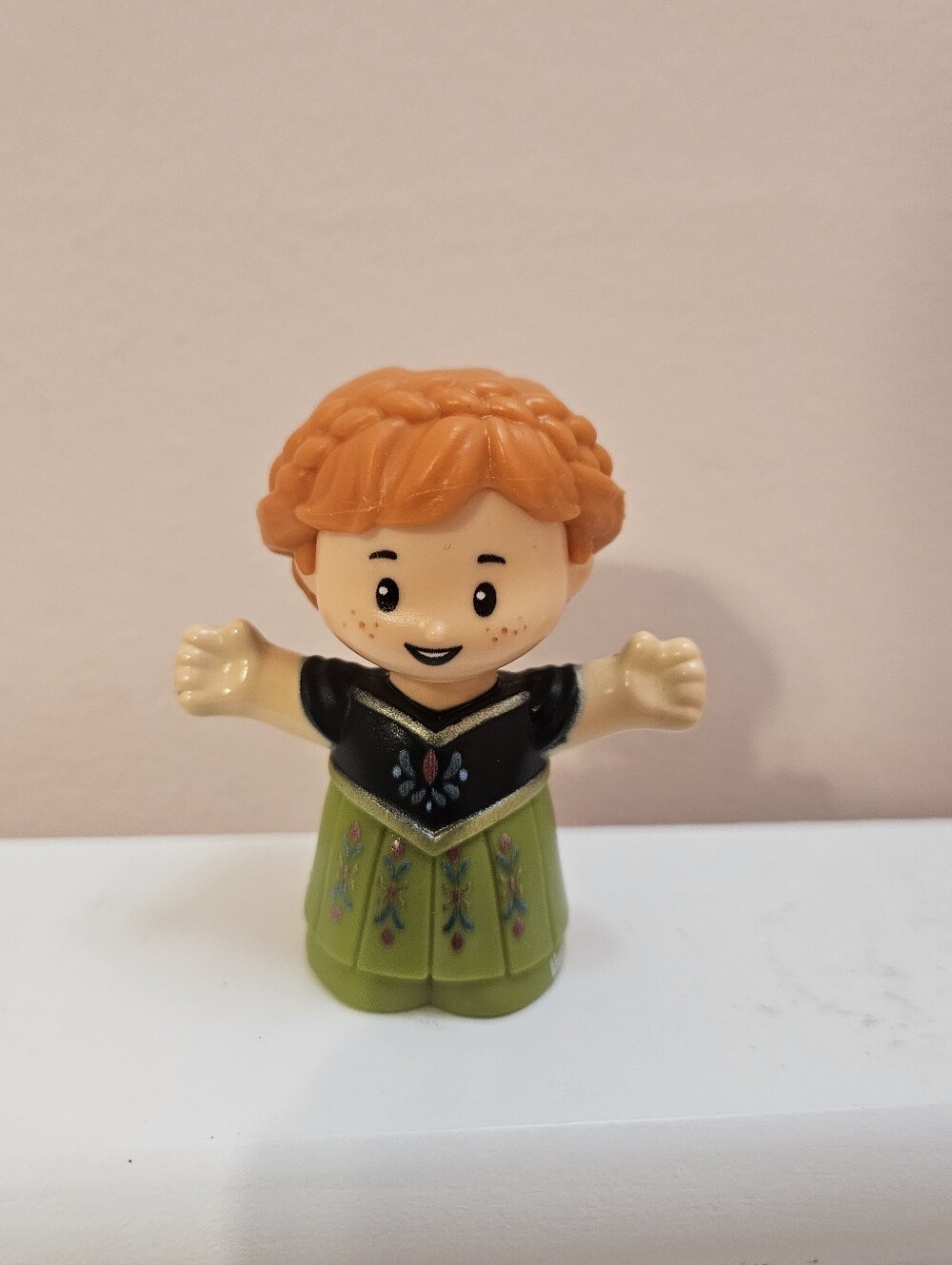 Fisher Price Little People Disney Frozen Ana